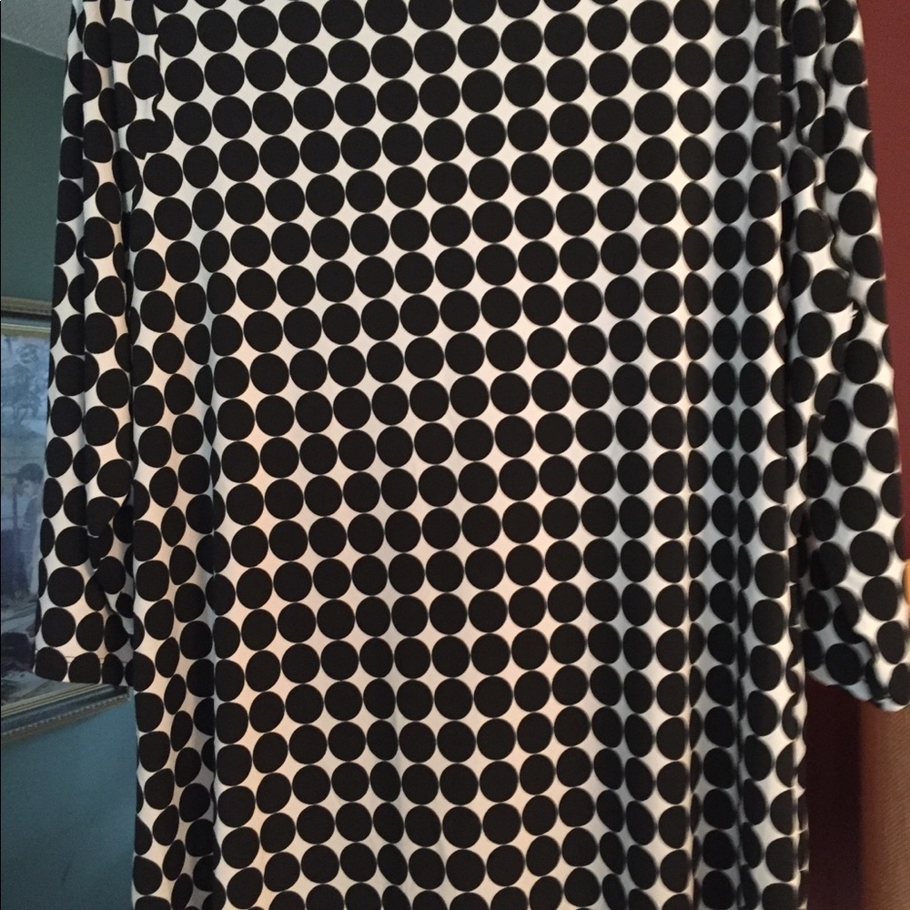 Silky feel top, very comfy, wore x 2